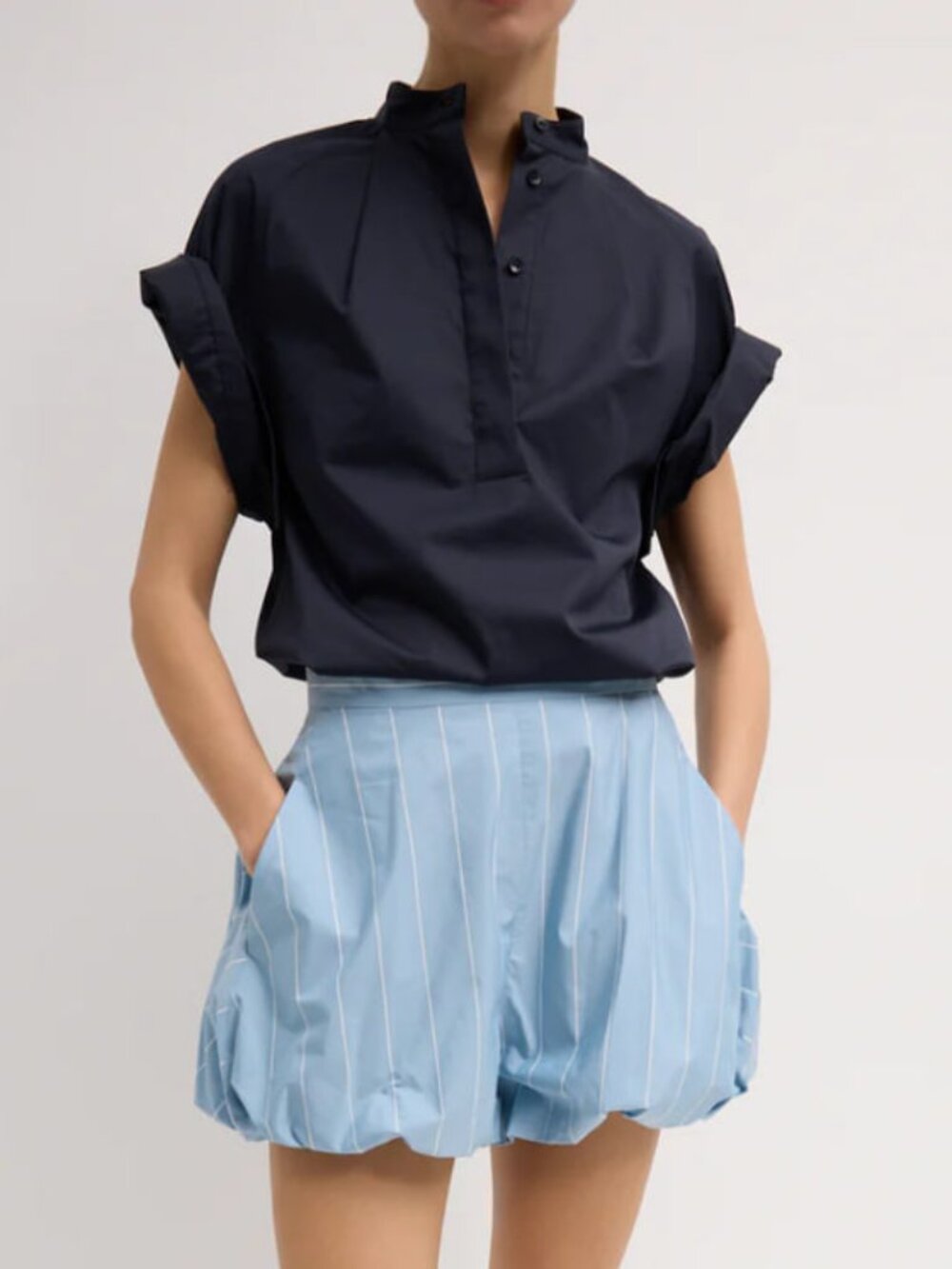 Tibi NWOT Striped Tech Poplin Bubble Short Blue M